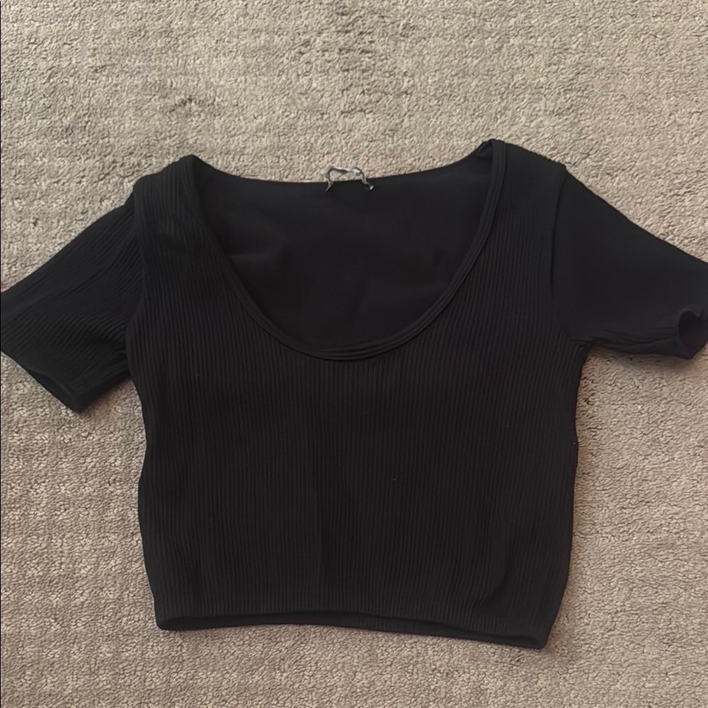 Black Ribbed Crop Top